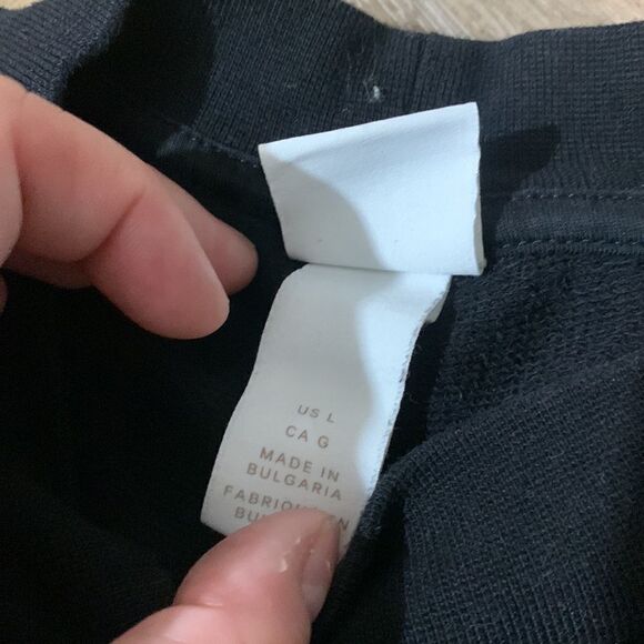 H & M front Knot Sweatshirt - Picture 4 of 5